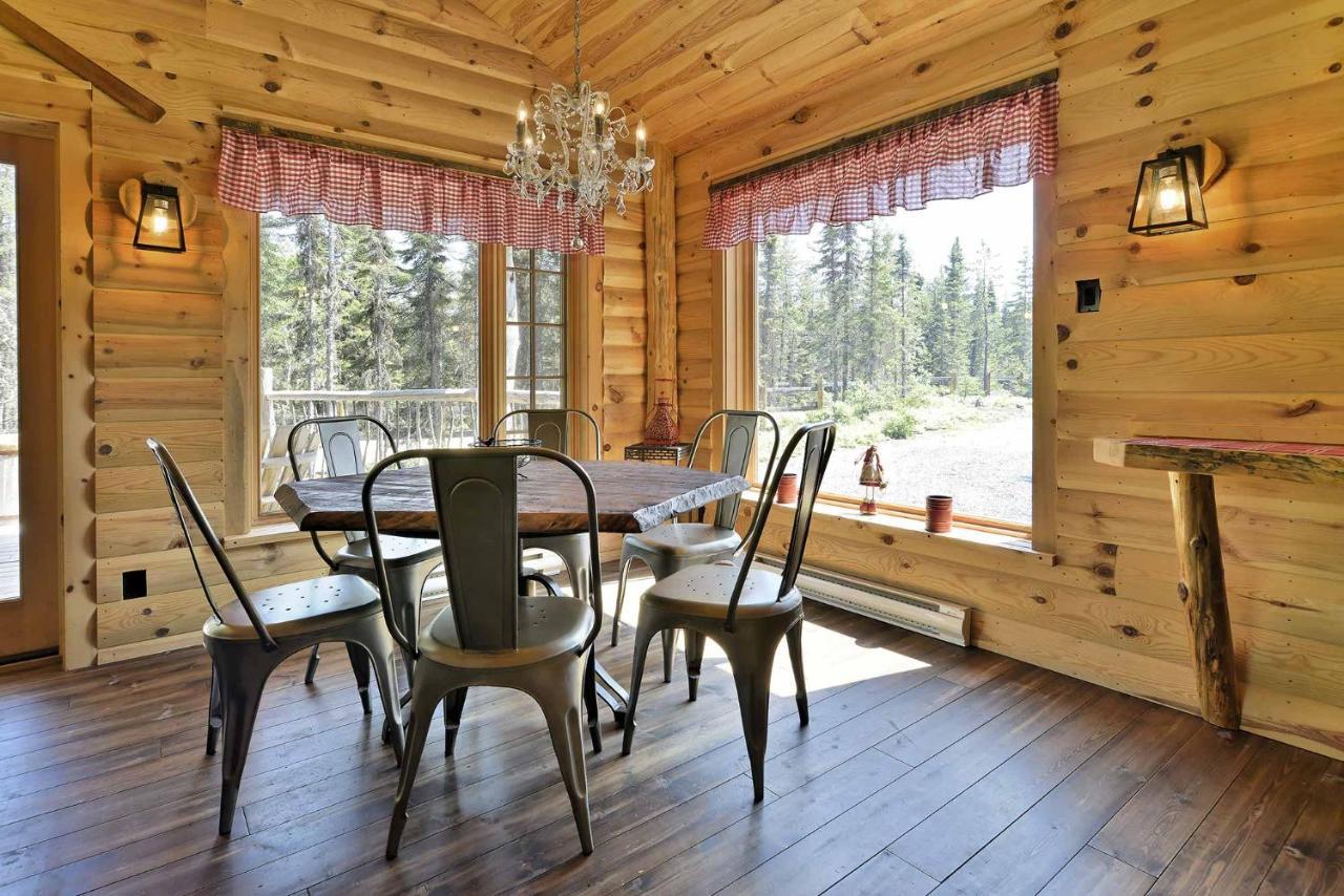 Husky - Chalets De Moh - Jacuzzi La Malbaie Ngoại thất bức ảnh